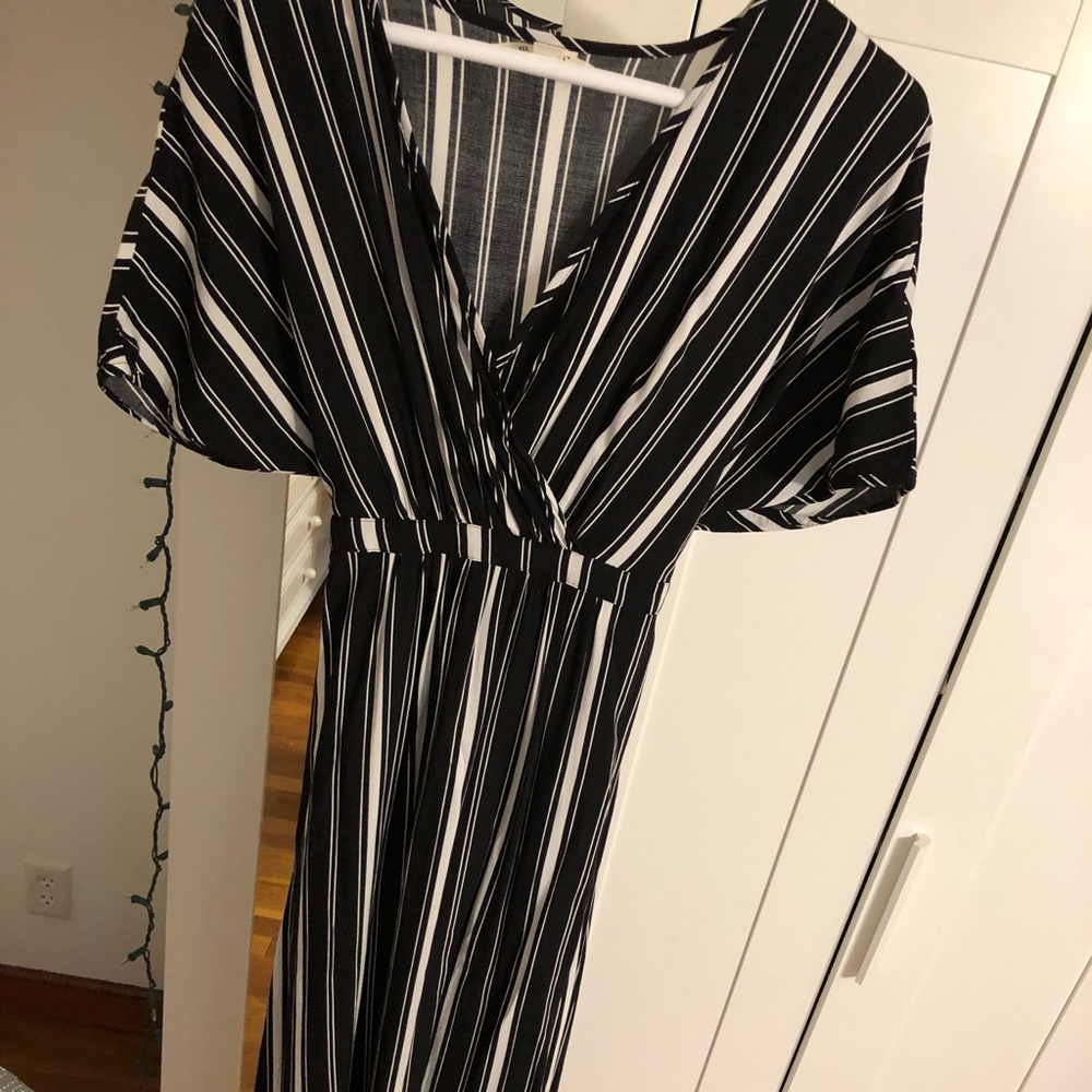 Francesca’s Striped Maxi Dress